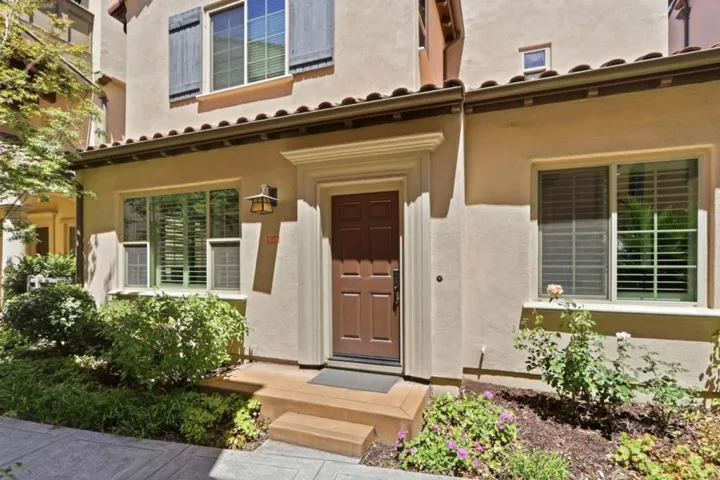 69 Henriques Lane, Milpitas, California 95035