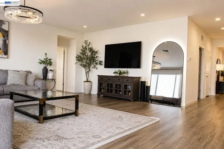 4529 Goode St, Antioch, California 94531 — photo 5