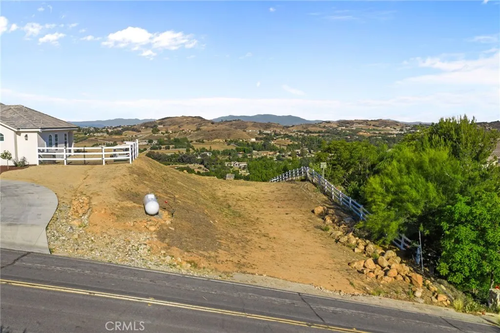 large lower lot ready to develope