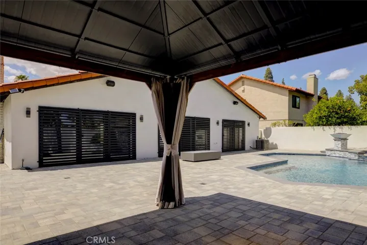 9450 Tampa, Northridge, California 91324