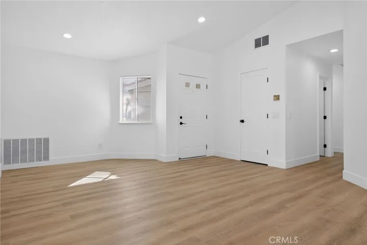 9450 Tampa, Northridge, California 91324