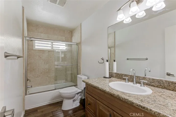 9450 Tampa, Northridge, California 91324
