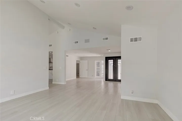 9450 Tampa, Northridge, California 91324