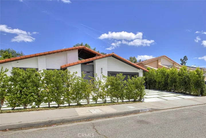 9450 Tampa, Northridge, California 91324