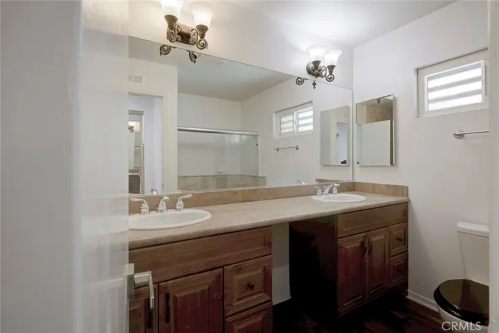9450 Tampa, Northridge, California 91324