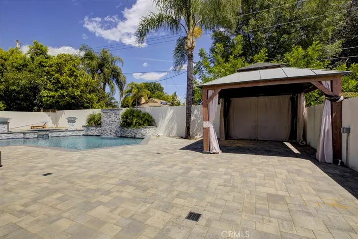 9450 Tampa, Northridge, California 91324