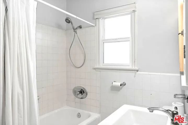 818 20th Street A, Santa Monica, California 90403