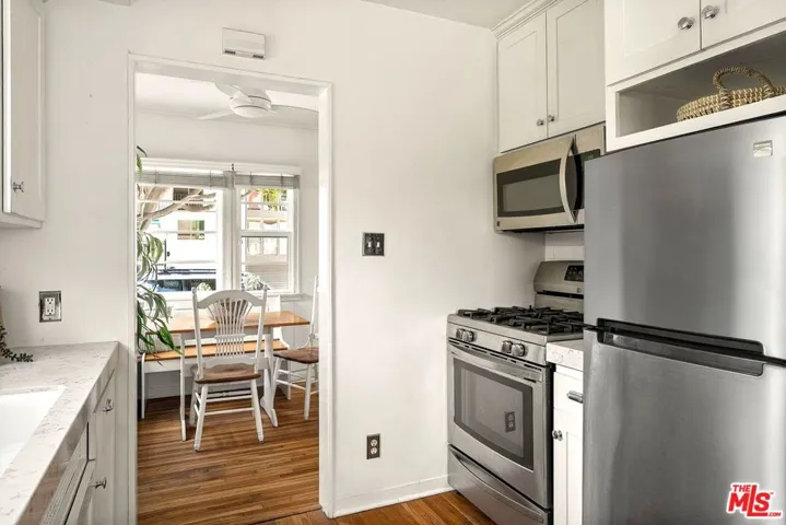 818 20th Street A, Santa Monica, California 90403
