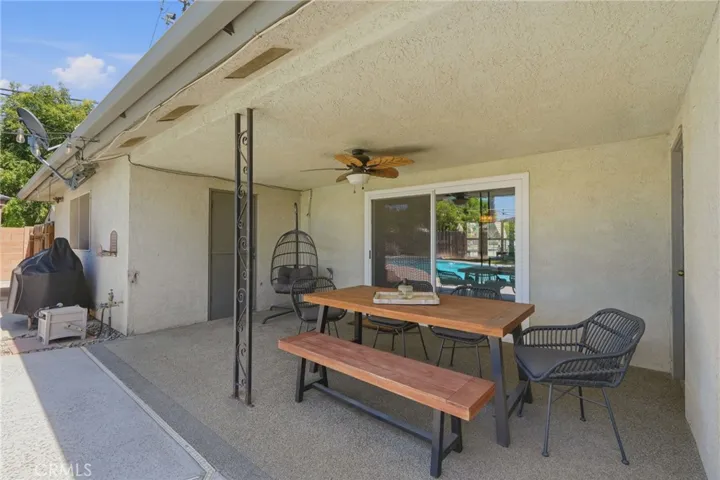 100 W Adrian Way, Hanford, California 93230