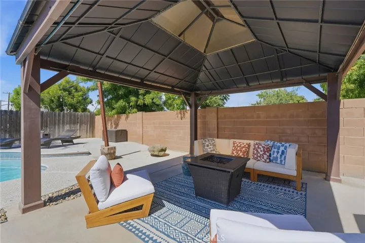 100 W Adrian Way, Hanford, California 93230