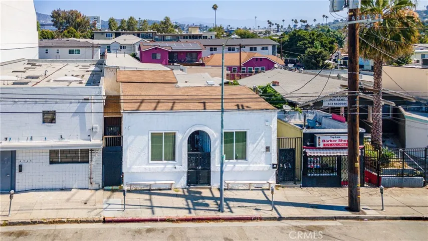 4563 Santa Monica, Los Angeles, California 90029