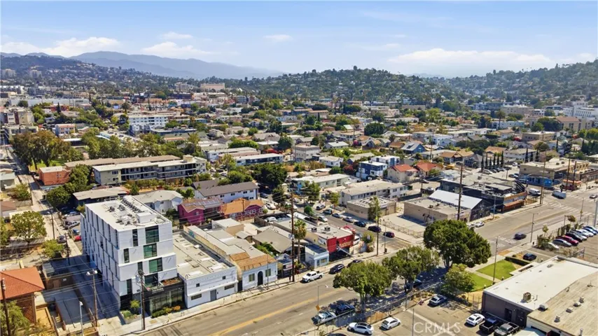 4563 Santa Monica, Los Angeles, California 90029