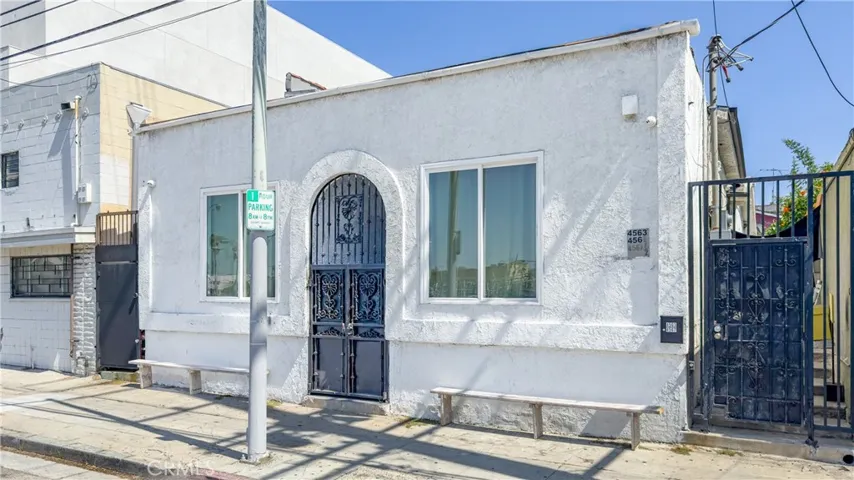 4563 Santa Monica, Los Angeles, California 90029
