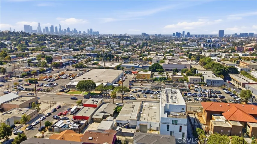 4563 Santa Monica, Los Angeles, California 90029