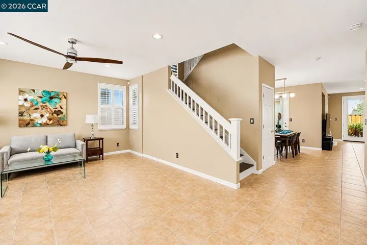 586 Dutch Elm Dr, Hercules, California 94547