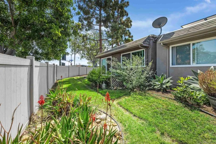 6386 Caminito Salado, San Diego, California 92111