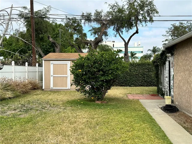 5223 Fidler, Lakewood, California 90712