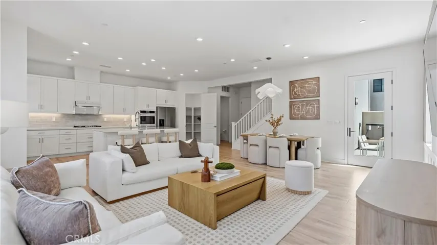 9327 Astor, Irvine, California 92618