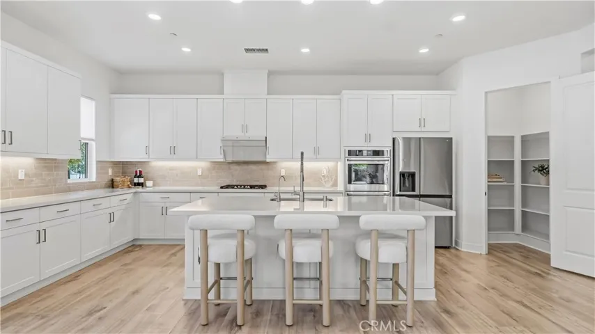 9327 Astor, Irvine, California 92618