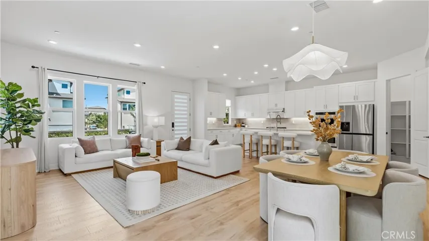 9327 Astor, Irvine, California 92618