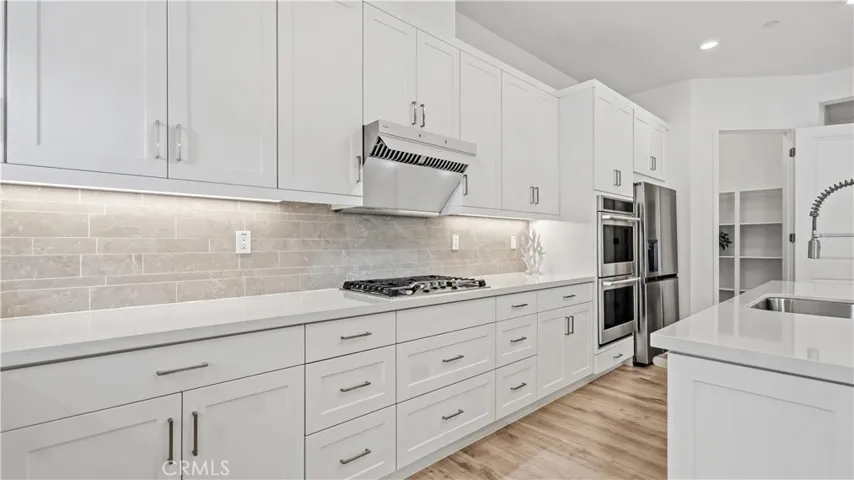 9327 Astor, Irvine, California 92618