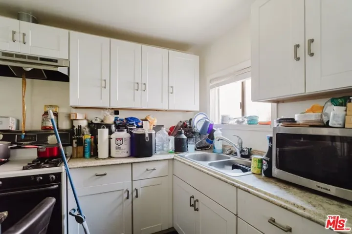 619 E 87th Street, Los Angeles, California 90002