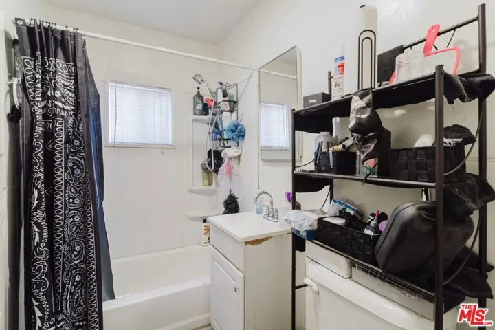 619 E 87th Street, Los Angeles, California 90002