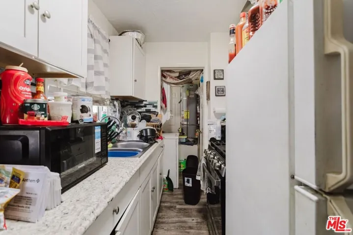 619 E 87th Street, Los Angeles, California 90002