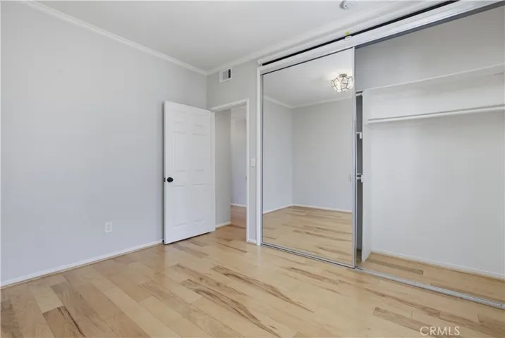 555 Maine Avenue 207, Long Beach, California 90802