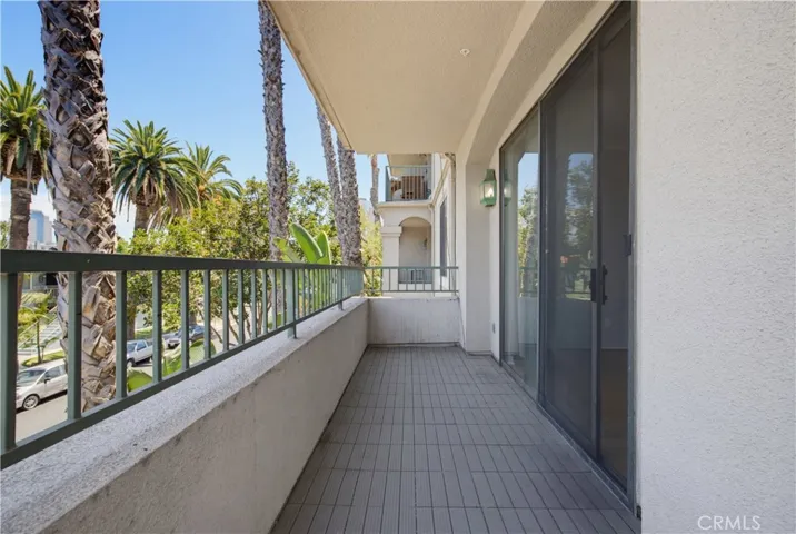 555 Maine Avenue 207, Long Beach, California 90802