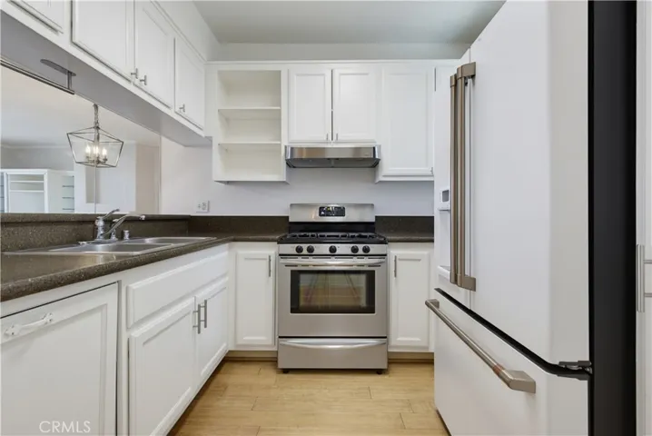 555 Maine Avenue 207, Long Beach, California 90802