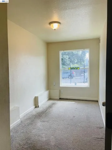 2424 E 24th Street, Oakland, California 94601