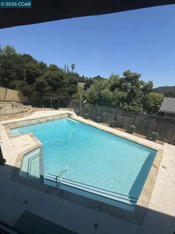 40 Carter Ct, El Sobrante, California 94803-3314