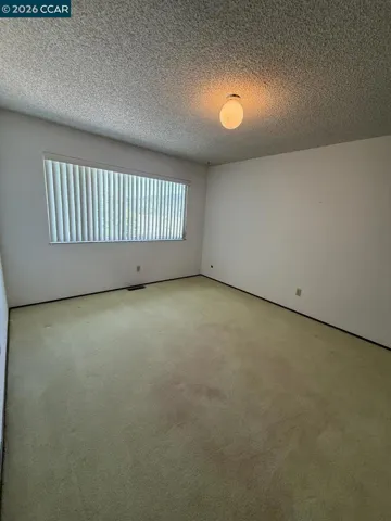 40 Carter Ct, El Sobrante, California 94803-3314