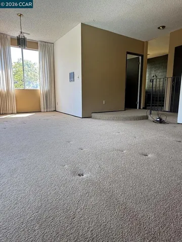 40 Carter Ct, El Sobrante, California 94803-3314