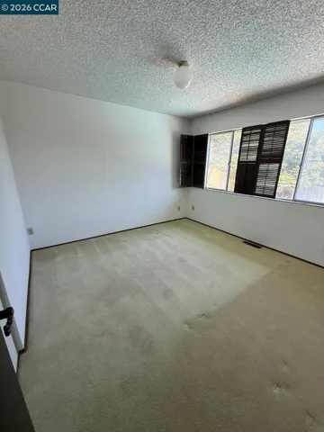 40 Carter Ct, El Sobrante, California 94803-3314