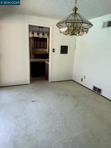 40 Carter Ct, El Sobrante, California 94803-3314