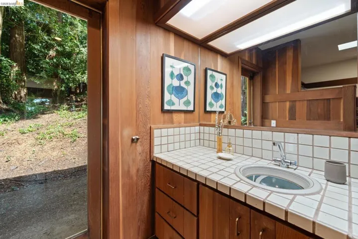 100 Avenida Drive, Berkeley, California 94708-2125