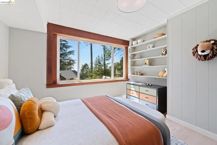100 Avenida Drive, Berkeley, California 94708-2125