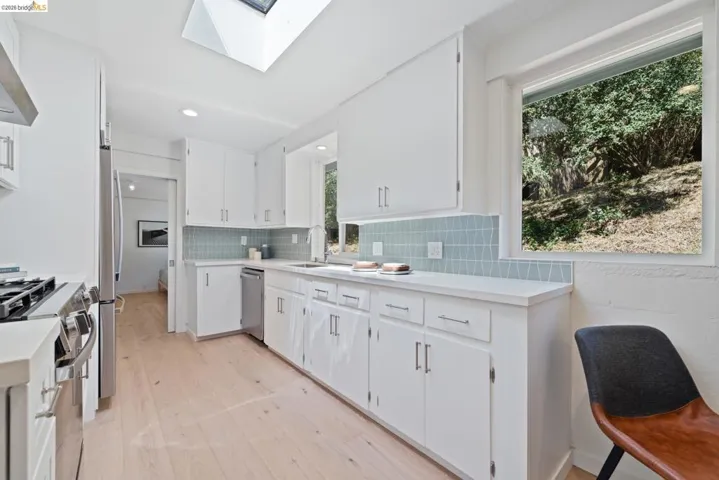 100 Avenida Drive, Berkeley, California 94708-2125