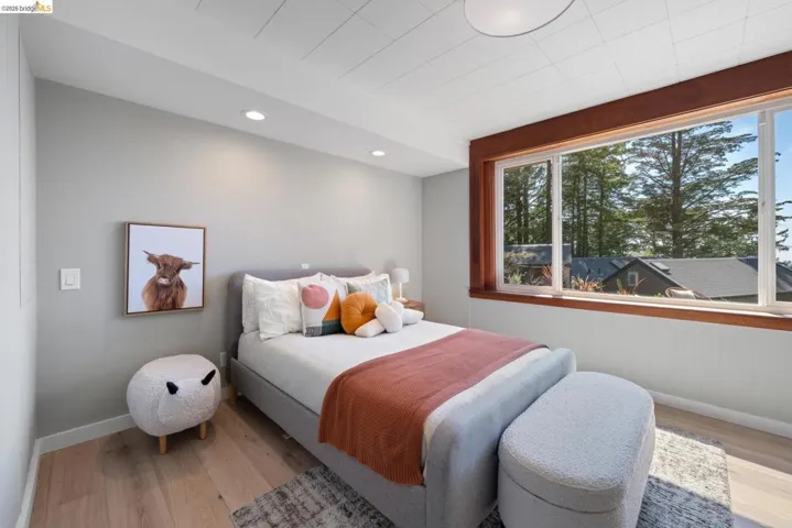 100 Avenida Drive, Berkeley, California 94708-2125