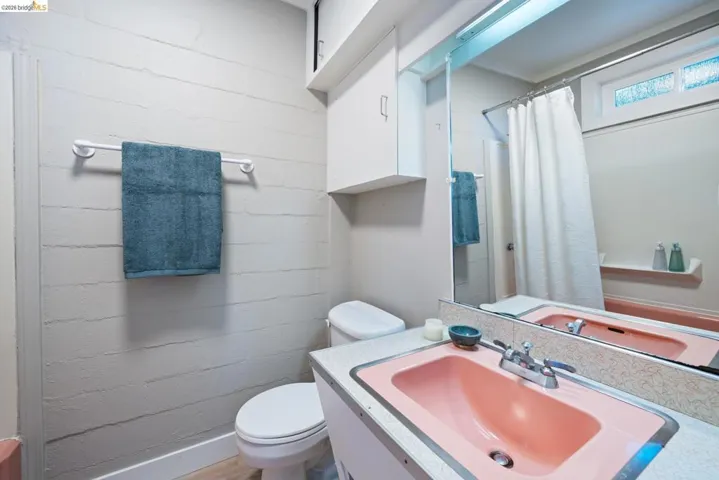 100 Avenida Drive, Berkeley, California 94708-2125