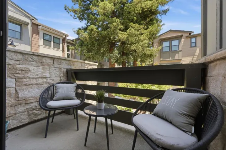 316 Scarlett Terrace, Mountain View, California 94043
