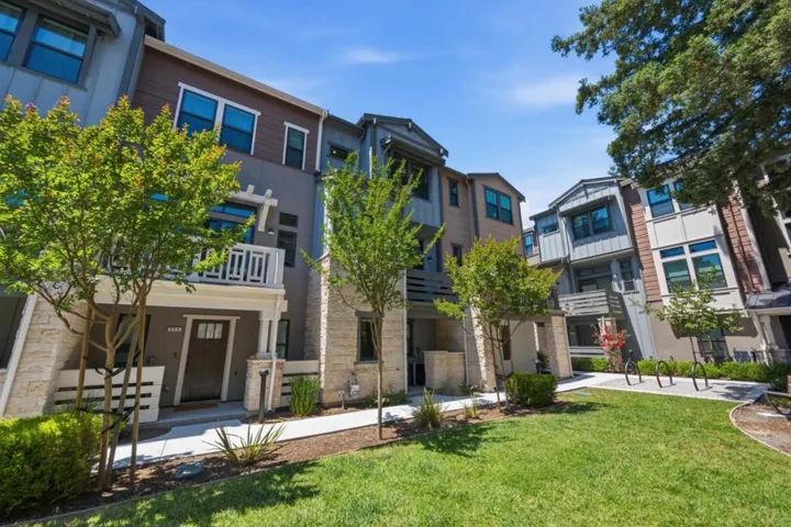 316 Scarlett Terrace, Mountain View, California 94043