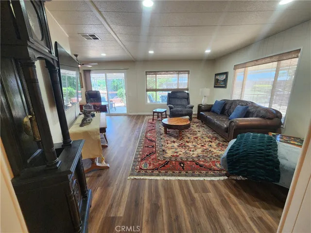 1800 South Main St. 23, Lakeport, California 95453