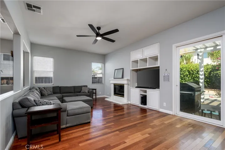 2587 Macbeth Avenue, Corona, California 92882