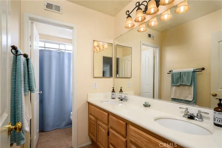 2587 Macbeth Avenue, Corona, California 92882