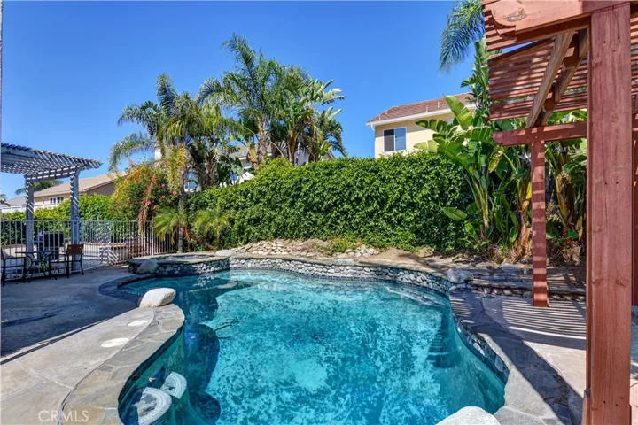 2587 Macbeth Avenue, Corona, California 92882