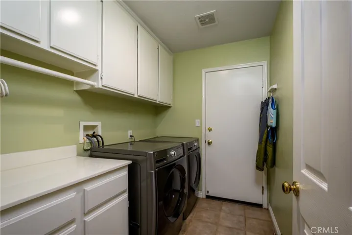 2587 Macbeth Avenue, Corona, California 92882