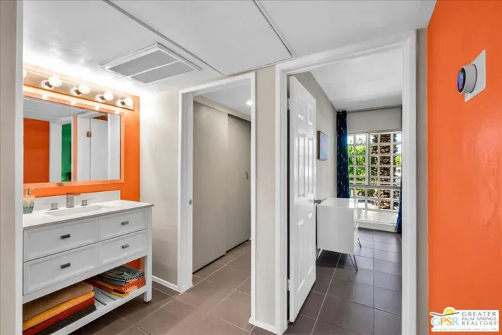 277 E Alejo Road 206, Palm Springs, California 92262
